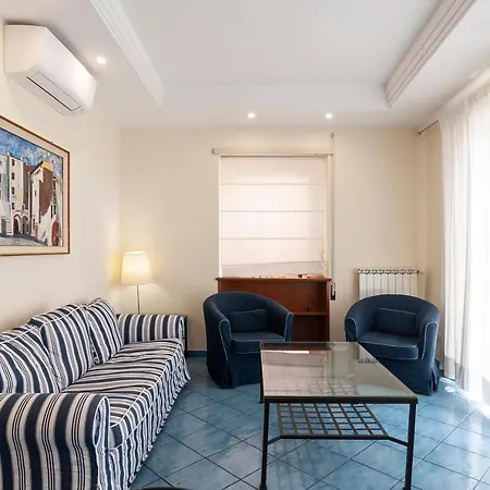 Seafrot Apartament_bellissimo Fronte Mare Sperlonga